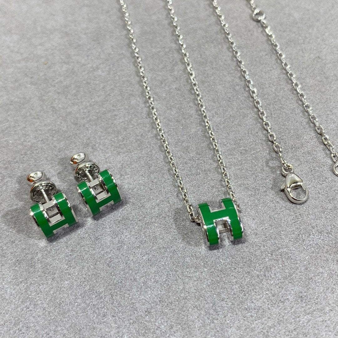 [Glow Jewelry]POP H GREEN NECKLACE SILVER AND GOLD