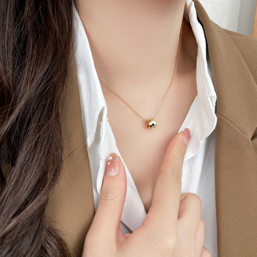 ¡®Glow Jewelry¡¯BEE MINI PEDANT DIAMOND NECKLACE