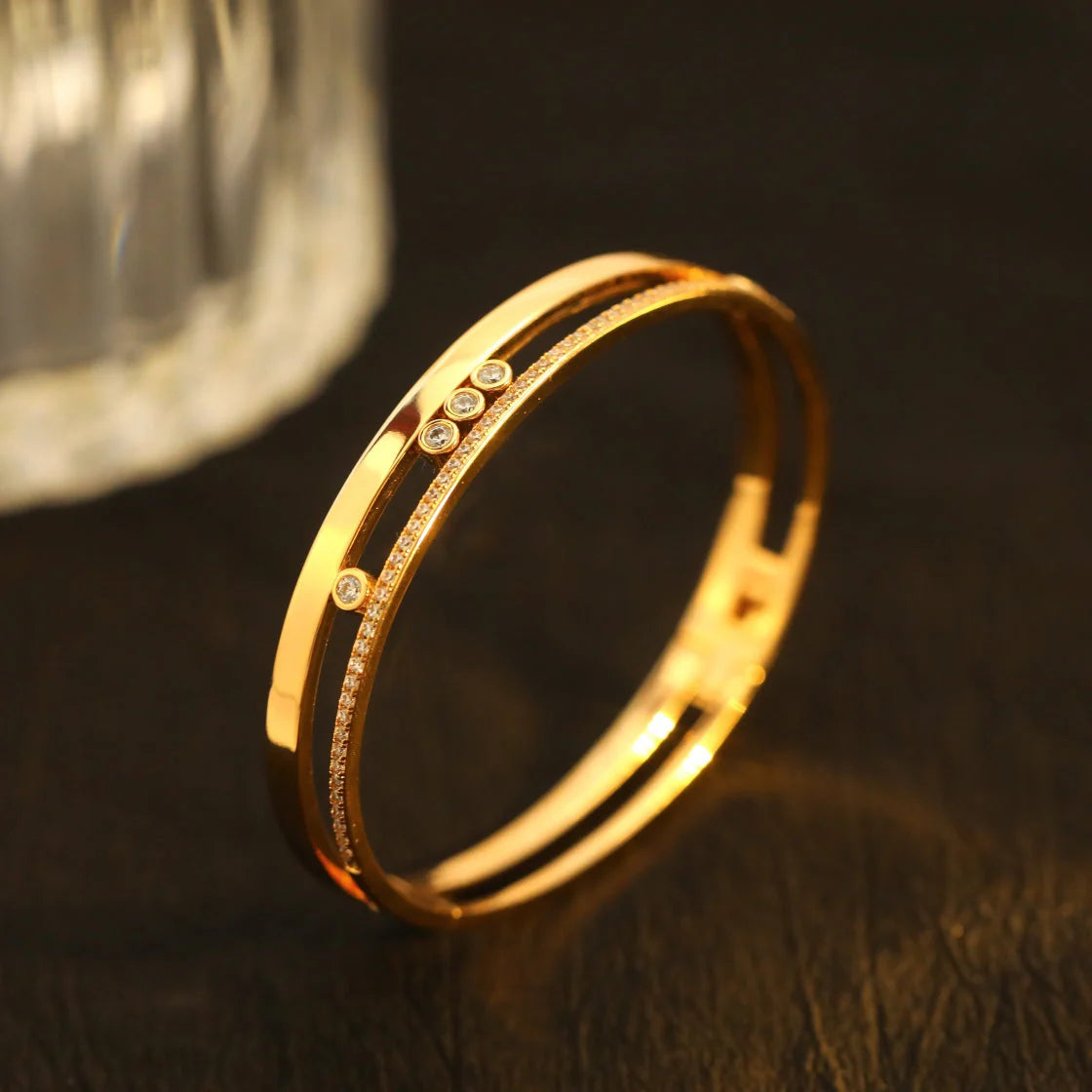 [Glow Jewelry]Move Romane Diamond Bangle Bracelet