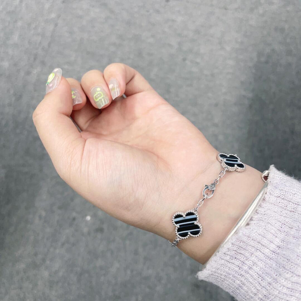 ¡®Glow Jewelry¡¯CLOVER 5 MOTIF VEINED ONYX BRACELET SILVER