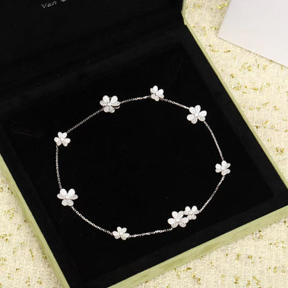 [Glow Jewelry]FRIVOLE SILVER 9 FLOWERS NECKLACE