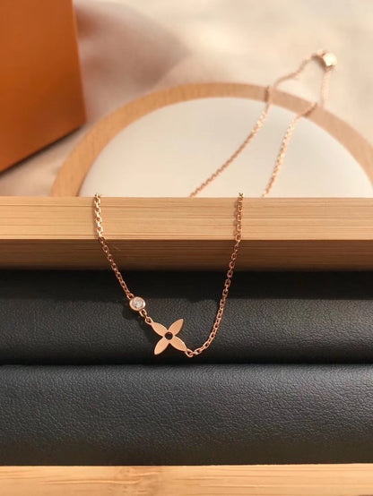 [Glow Jewelry]BLOSSOM PENDANT PINK GOLD AND DIAMOND