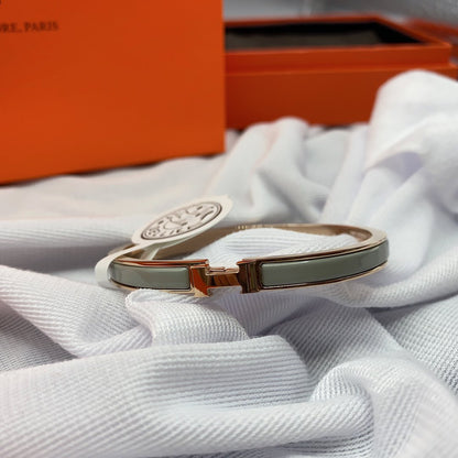 ¡®Glow Jewelry¡¯CLASSIC HM CLIC GREEN 8MM ENAMEL BRACELET