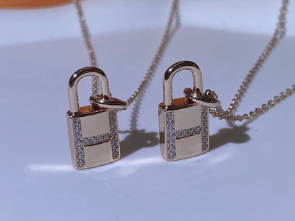 ¡®Glow Jewelry¡¯HM ADVANCED NICHE LOCK HEAD NECKLACE DIAMONDS