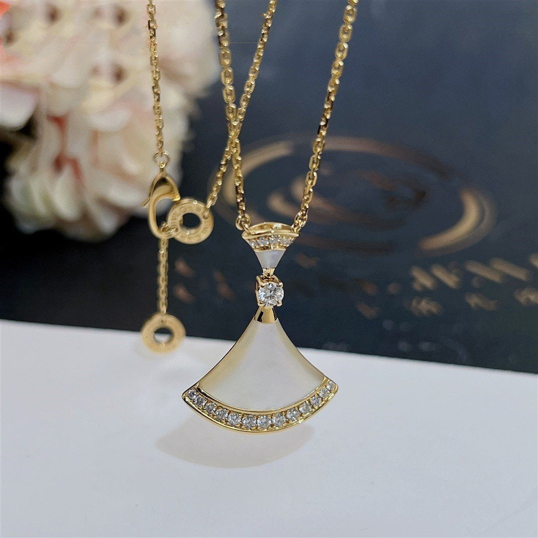 [Glow Jewelry]DREAM NECKLACE MOP GOLD DIAMOND