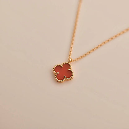 ¡®Glow Jewelry¡¯CLOVER MINI 9.5MM WHITE CARNELIANS NECKLACE