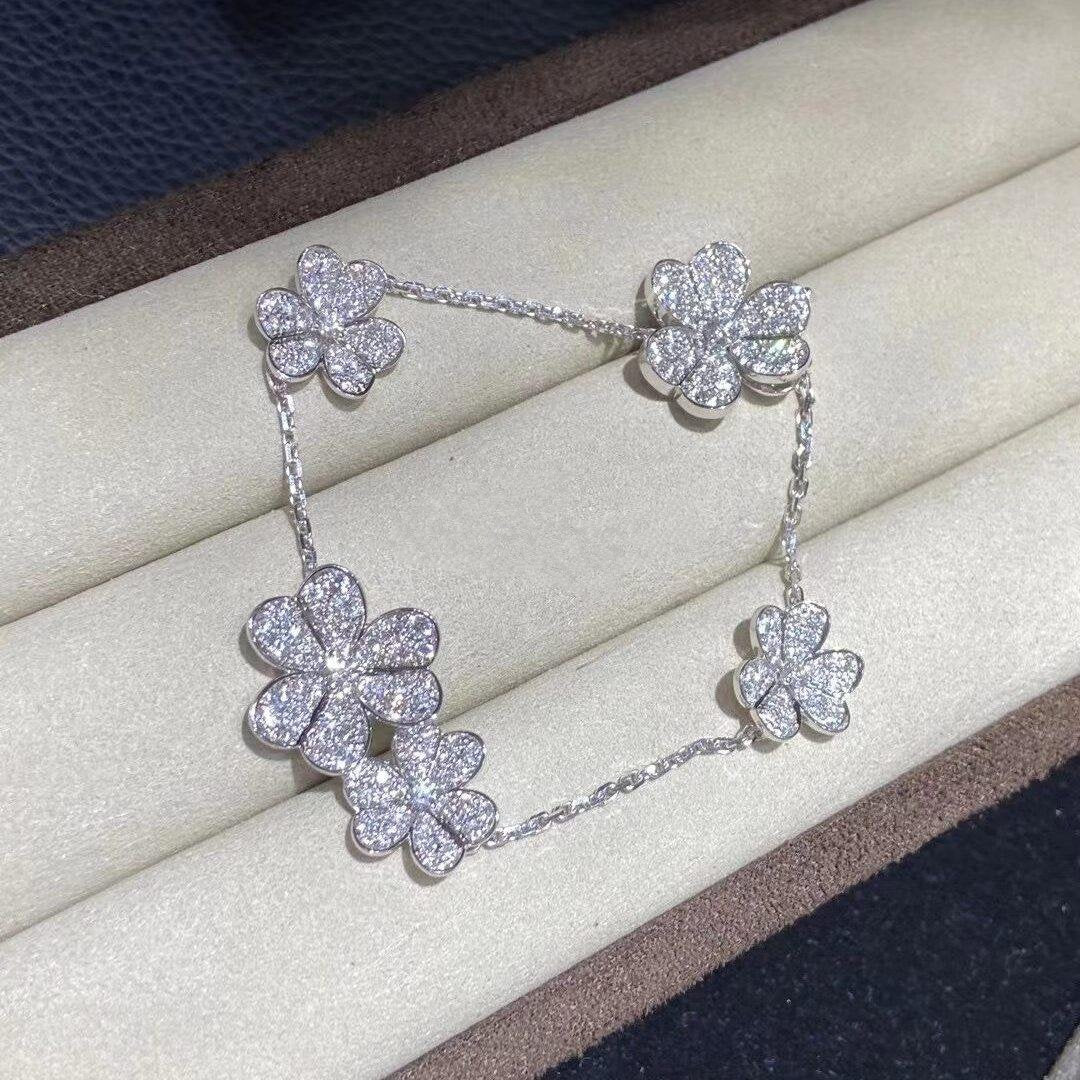 ¡®Glow Jewelry¡¯FRIVOLE SILVER 5 FLOWERS BRACELET