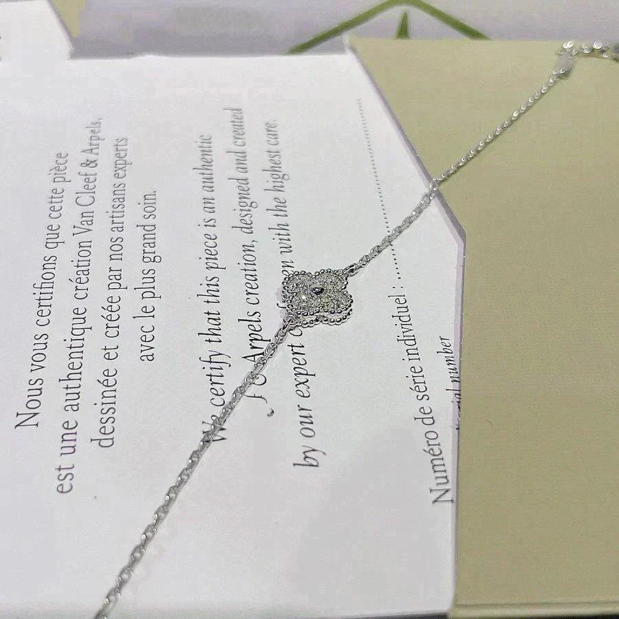¡®Glow Jewelry¡¯CLOVER  SINGLE FLOWER BRACELET SILVER