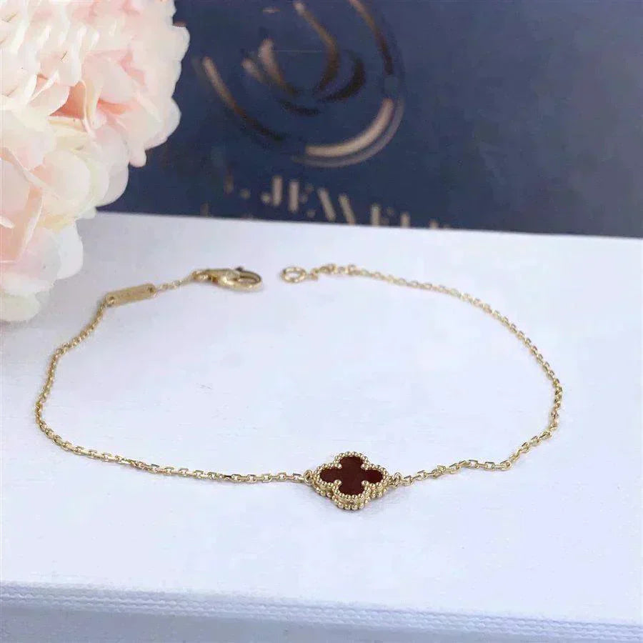 [Glow Jewelry]CLOVER  CARNELIAN SINGLE FLOWER BRACELET