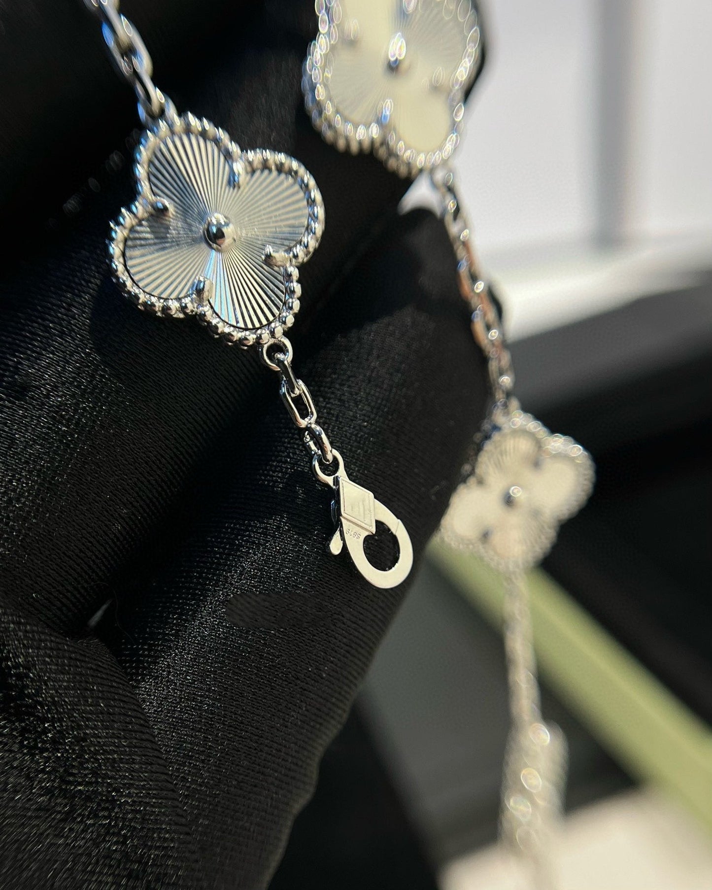 [Glow Jewelry]New  CLOVER 5 MOTIF LASER BRACELET COLLECTION